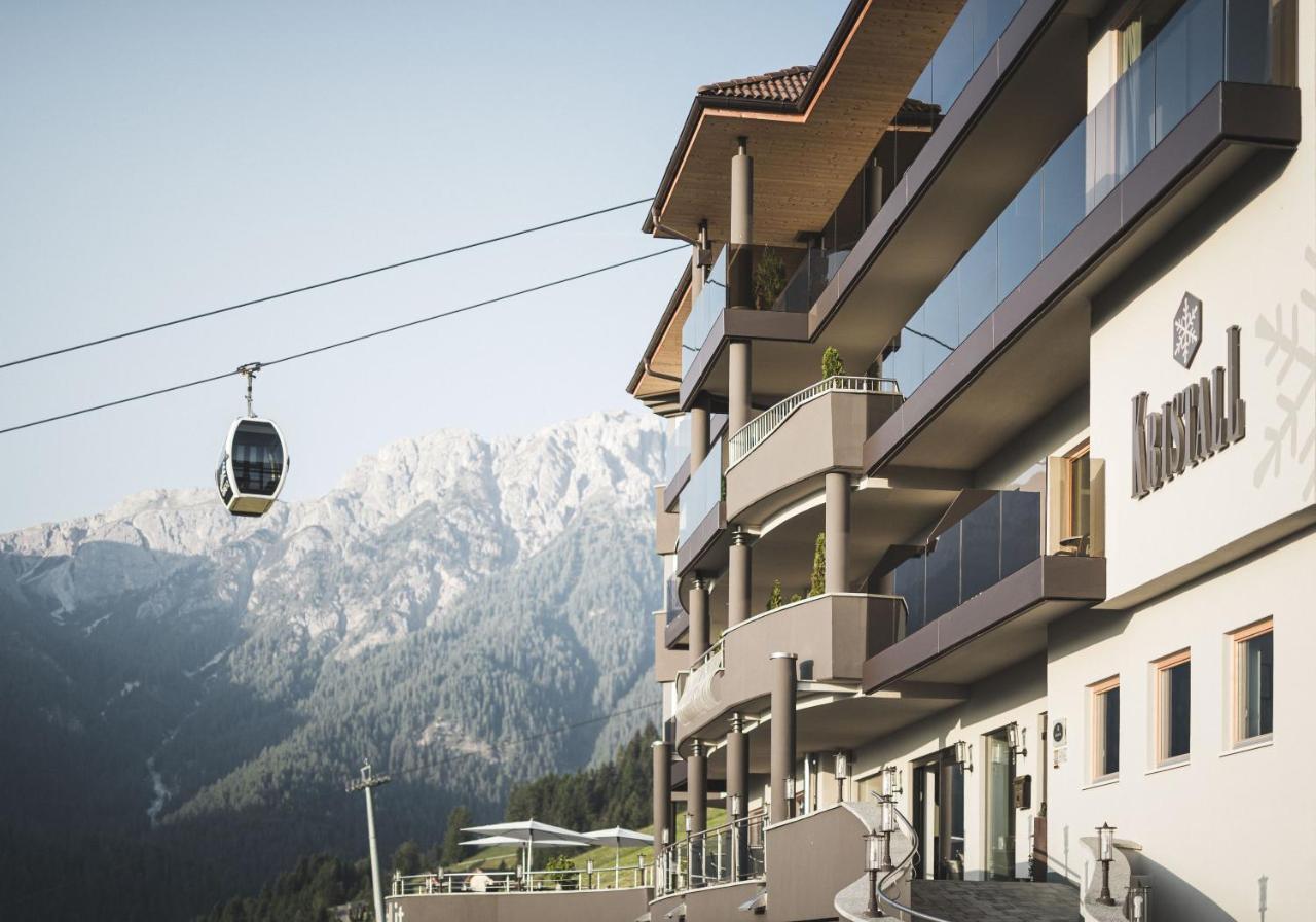 Kronplatz-Resort Hotel Kristall Valdaora Esterno foto